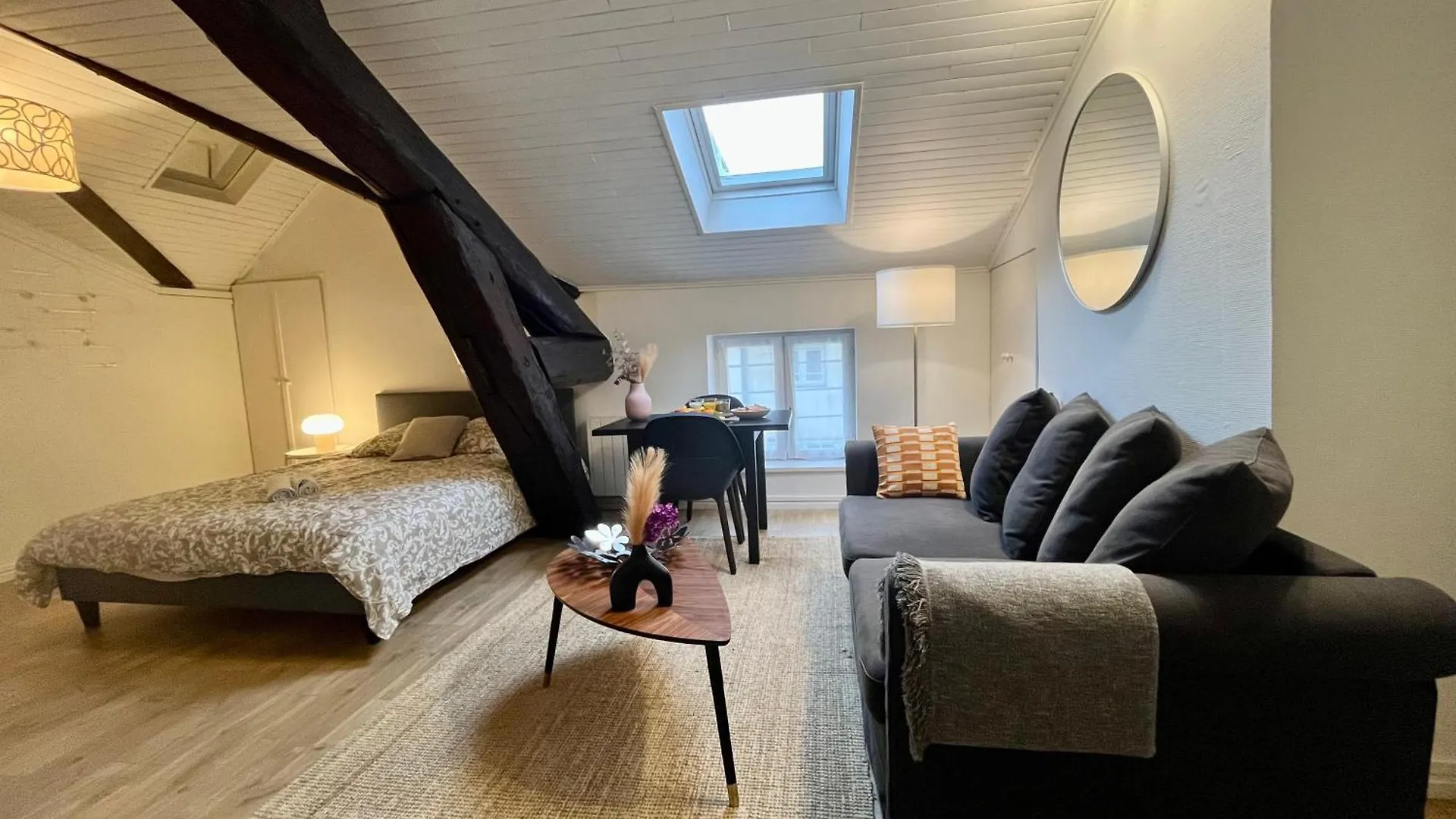 Suite Polka Lyon France