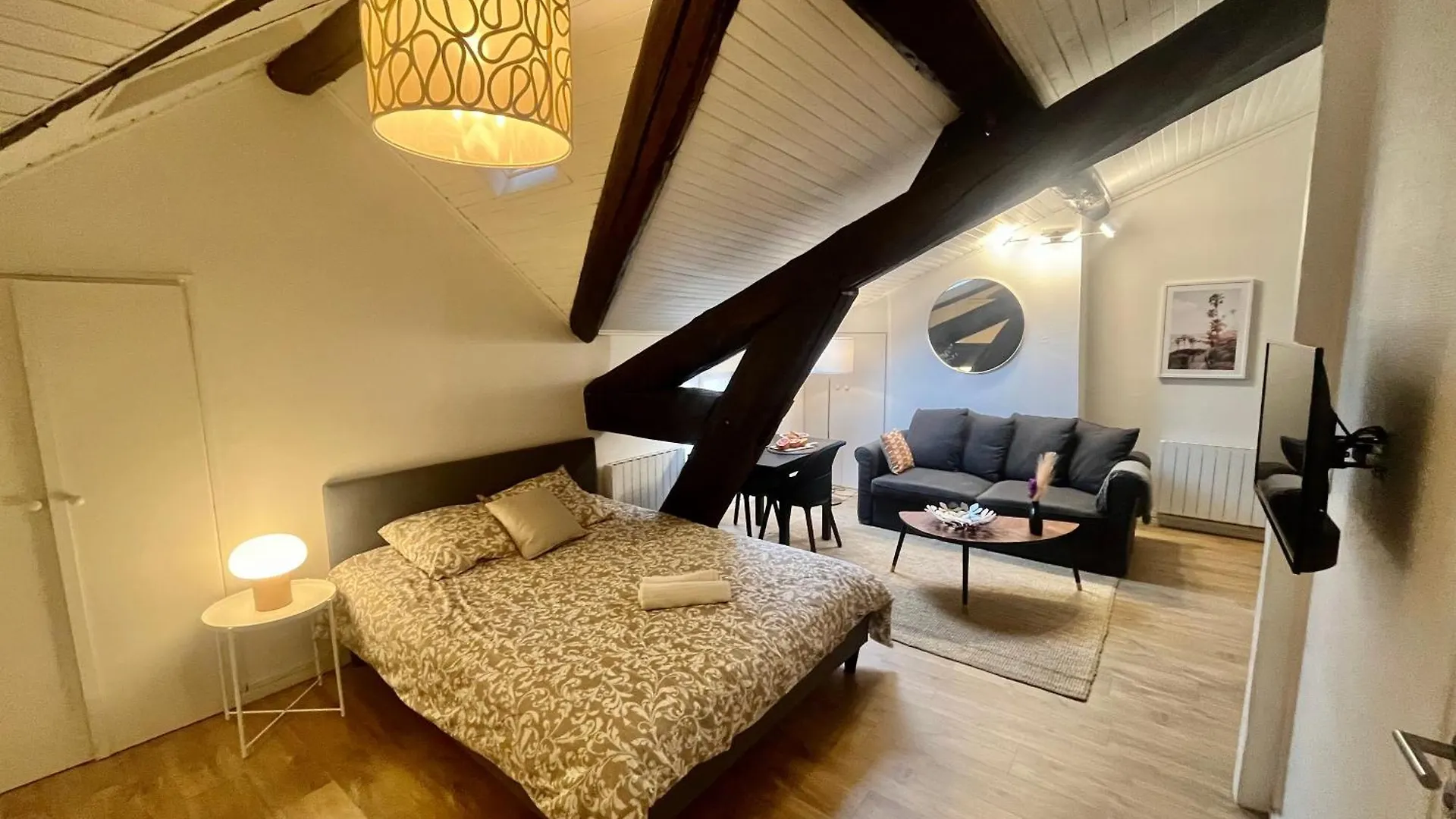 Daire Suite Polka Lyon Fransa